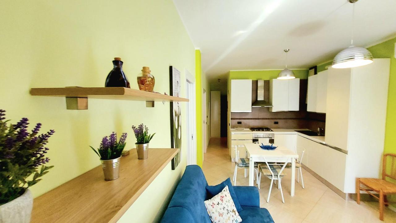 Colors POOL apartment Bardolino Extérieur photo